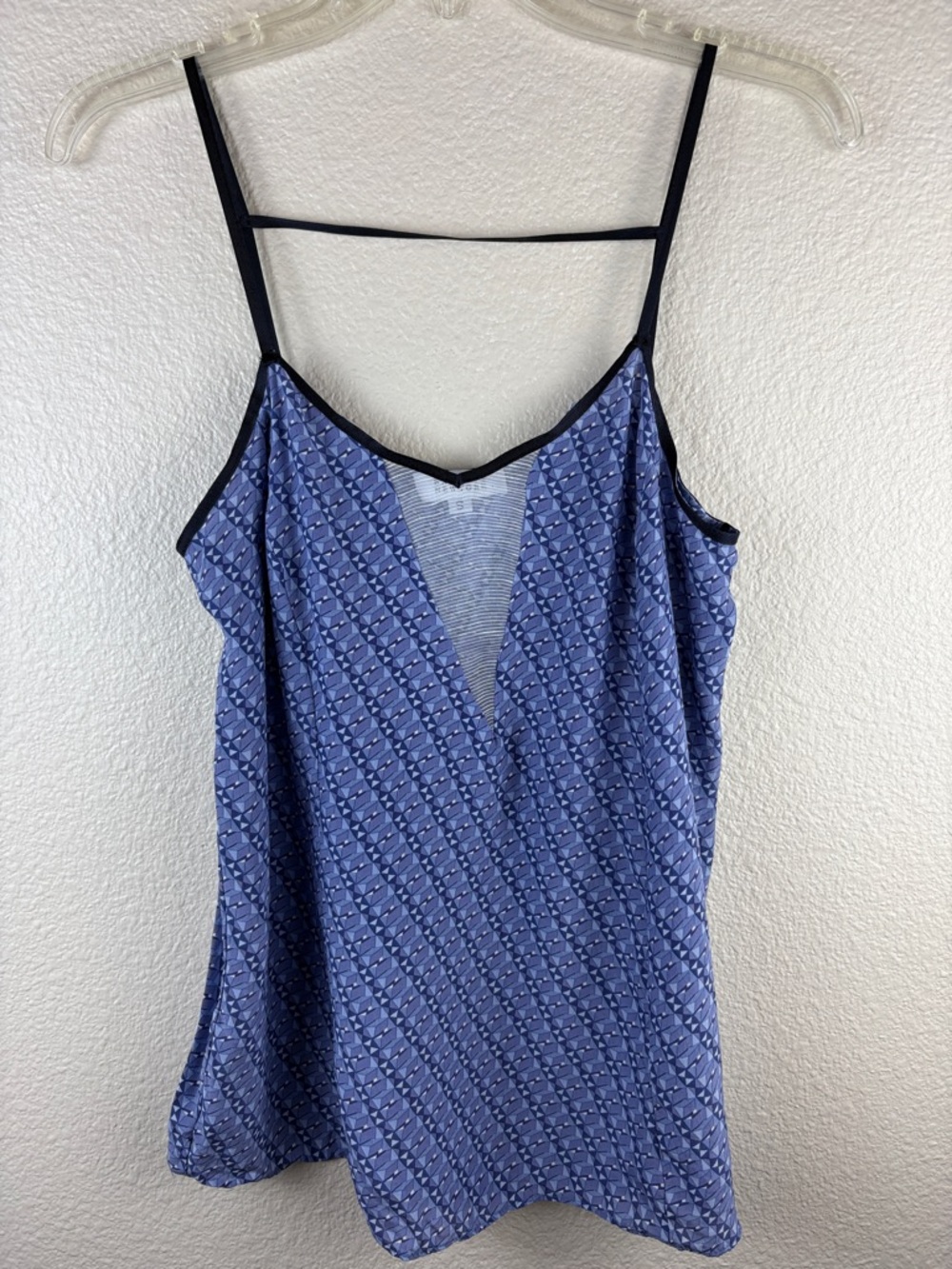 Barneys New York Blue Printed V-Neck Spaghetti Strap Silk Camisole Sz S